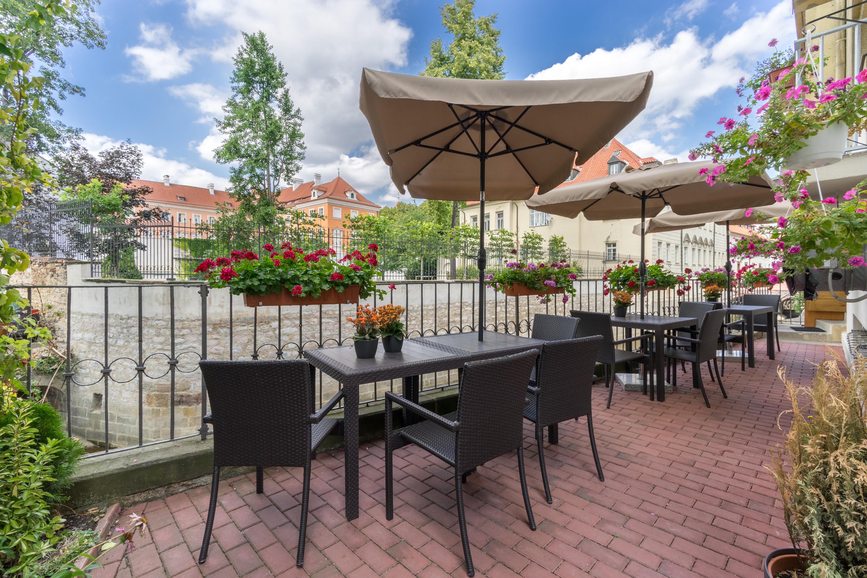 Pytloun Kampa Garden Prag