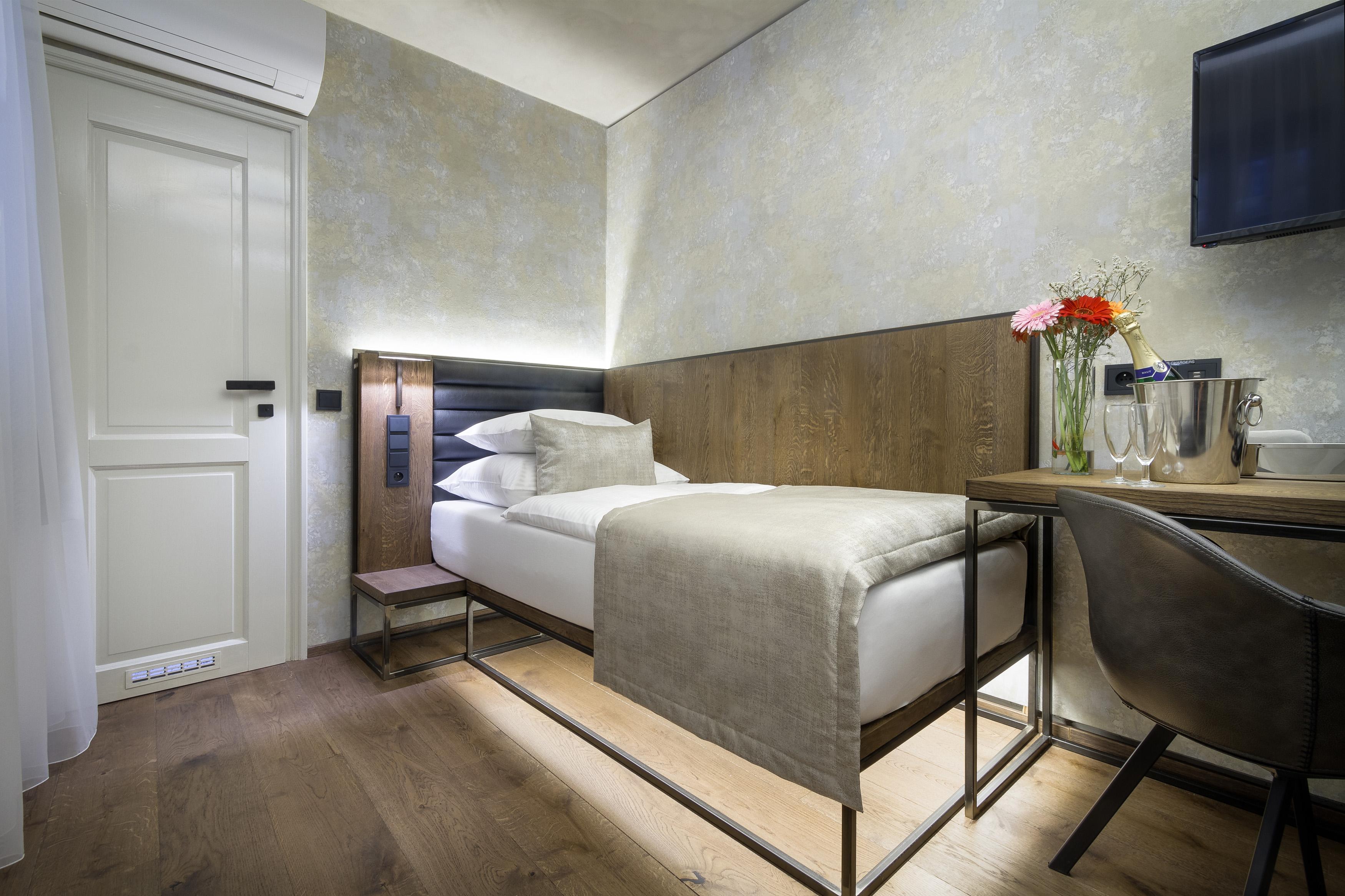 Waldstein Otel Prag