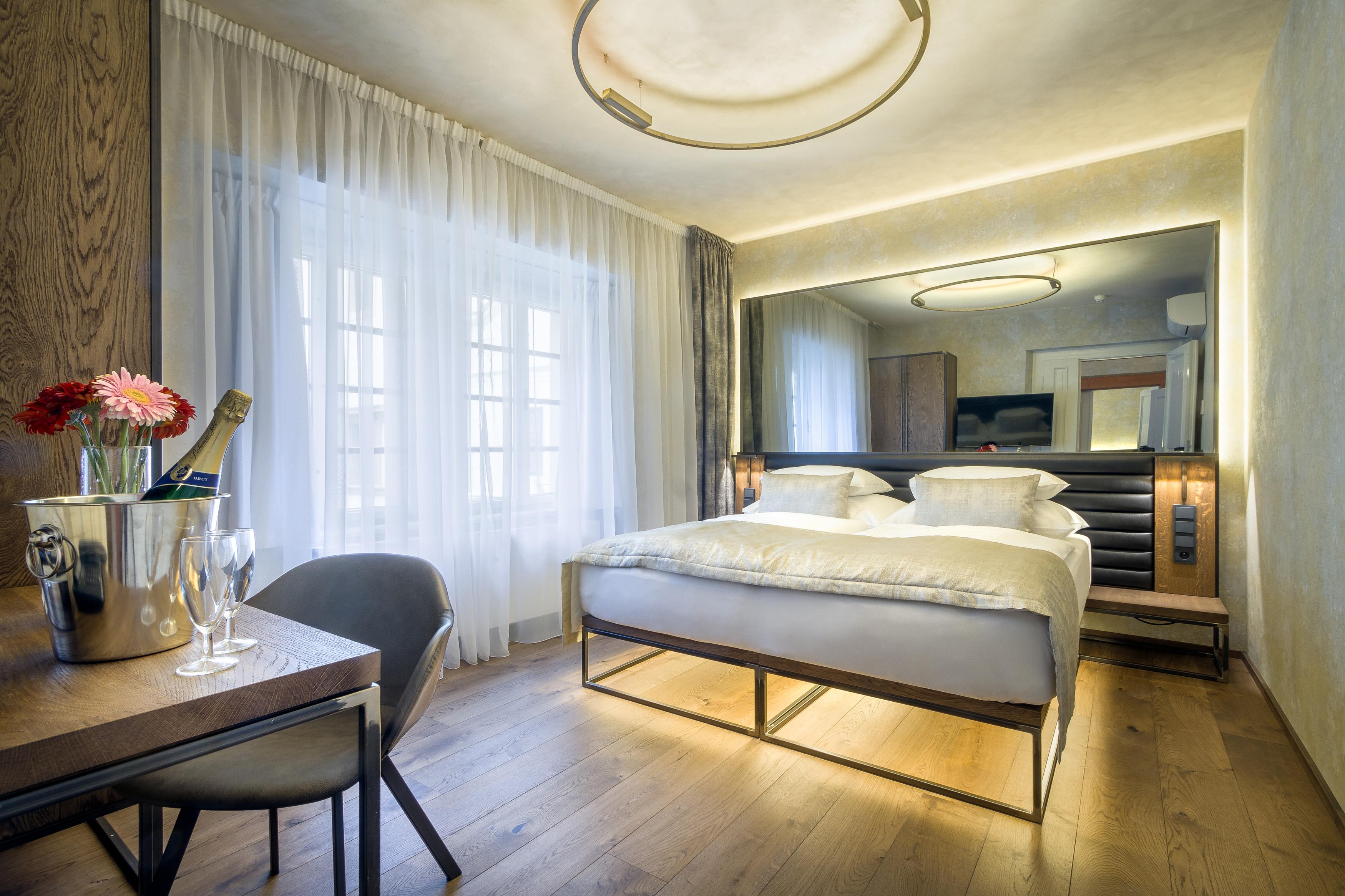 Waldstein Otel