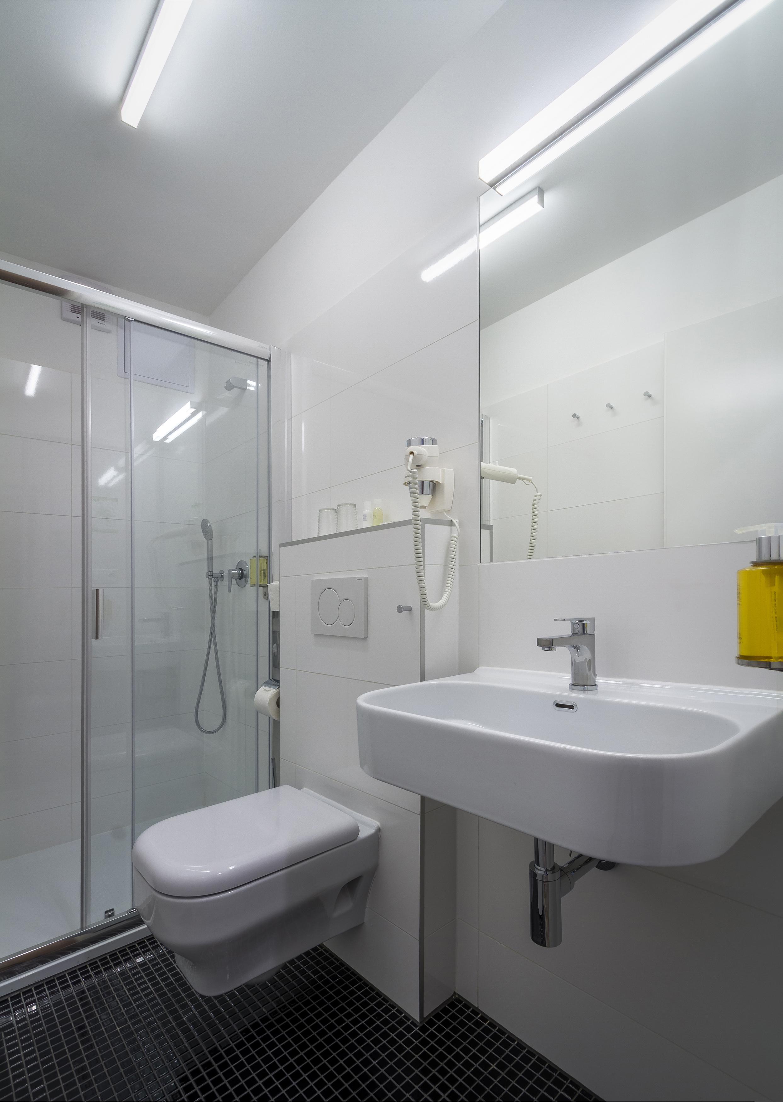 White Lion 4* Prague