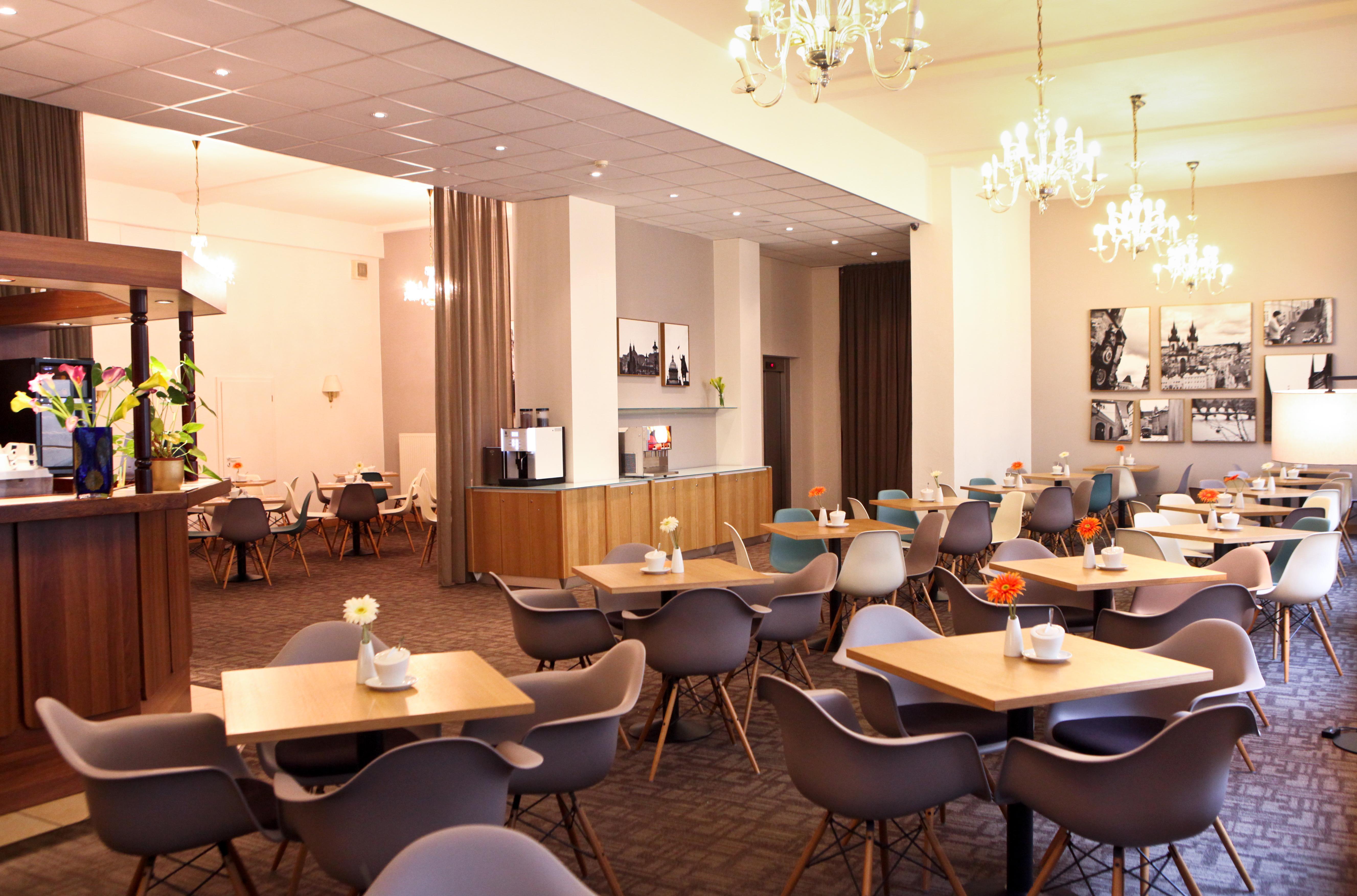 Hotel Central Hotel Prague 3*