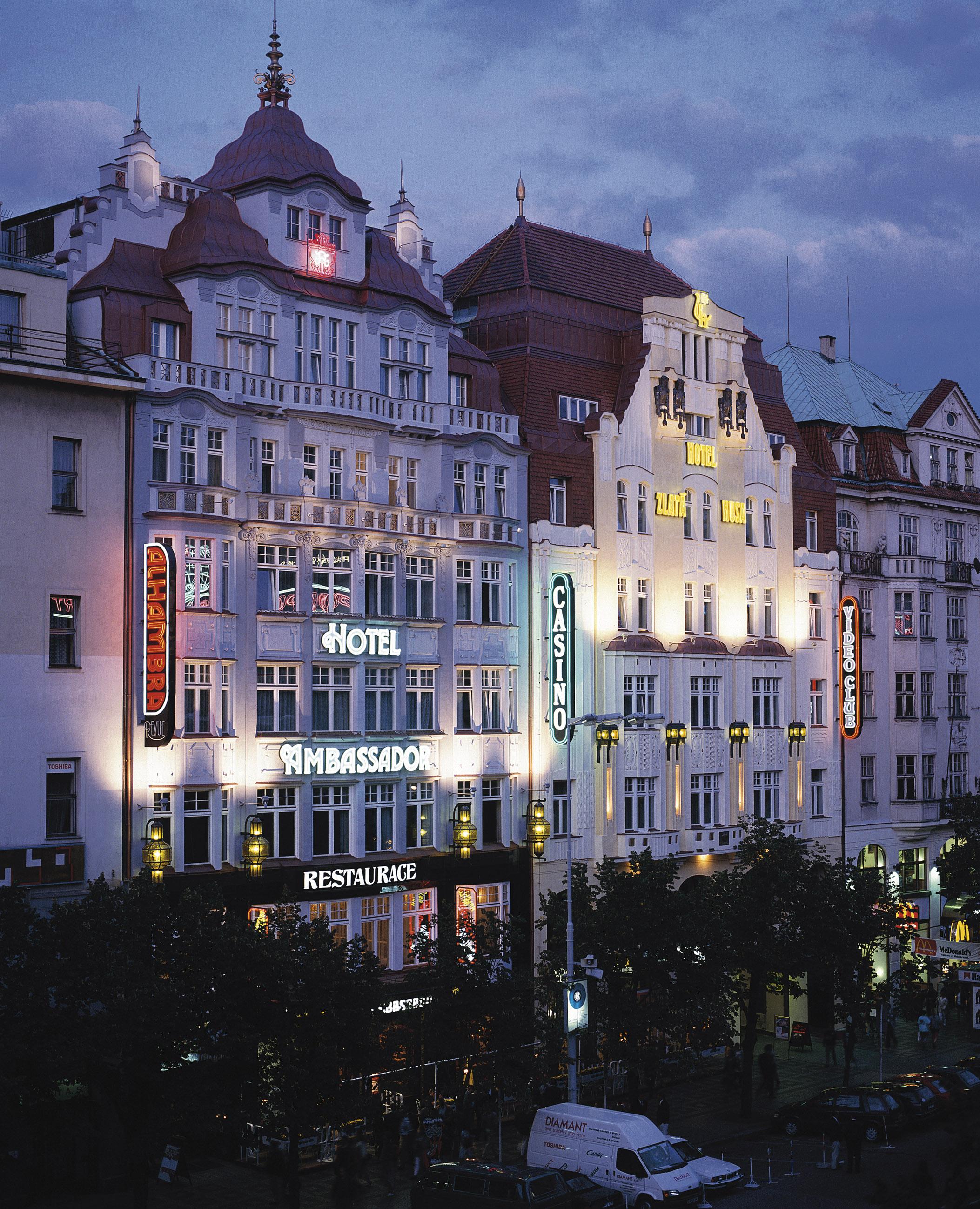 Ambassador Zlata Husa 5* Praga