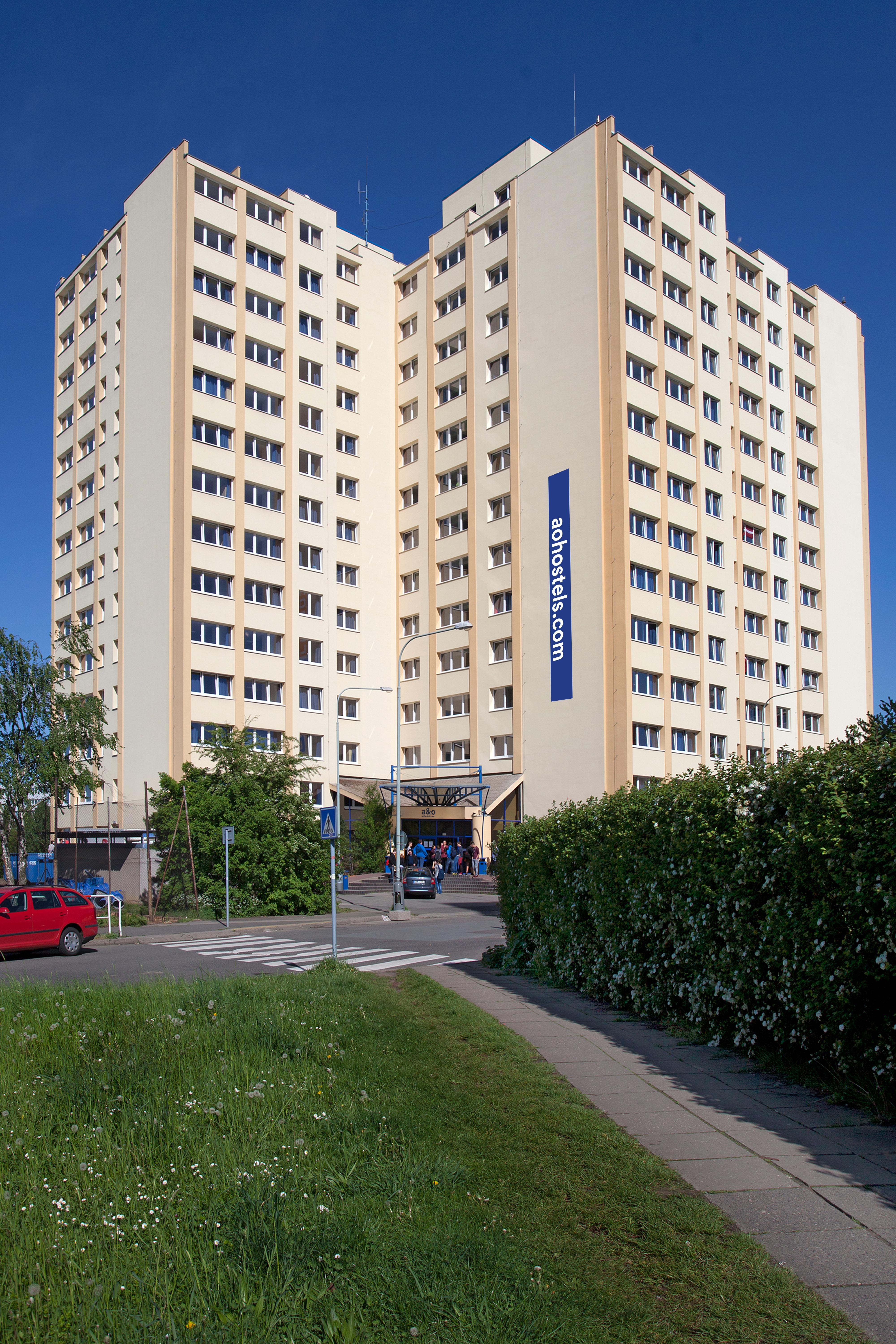 Hostel A&o Metro Strizkov *