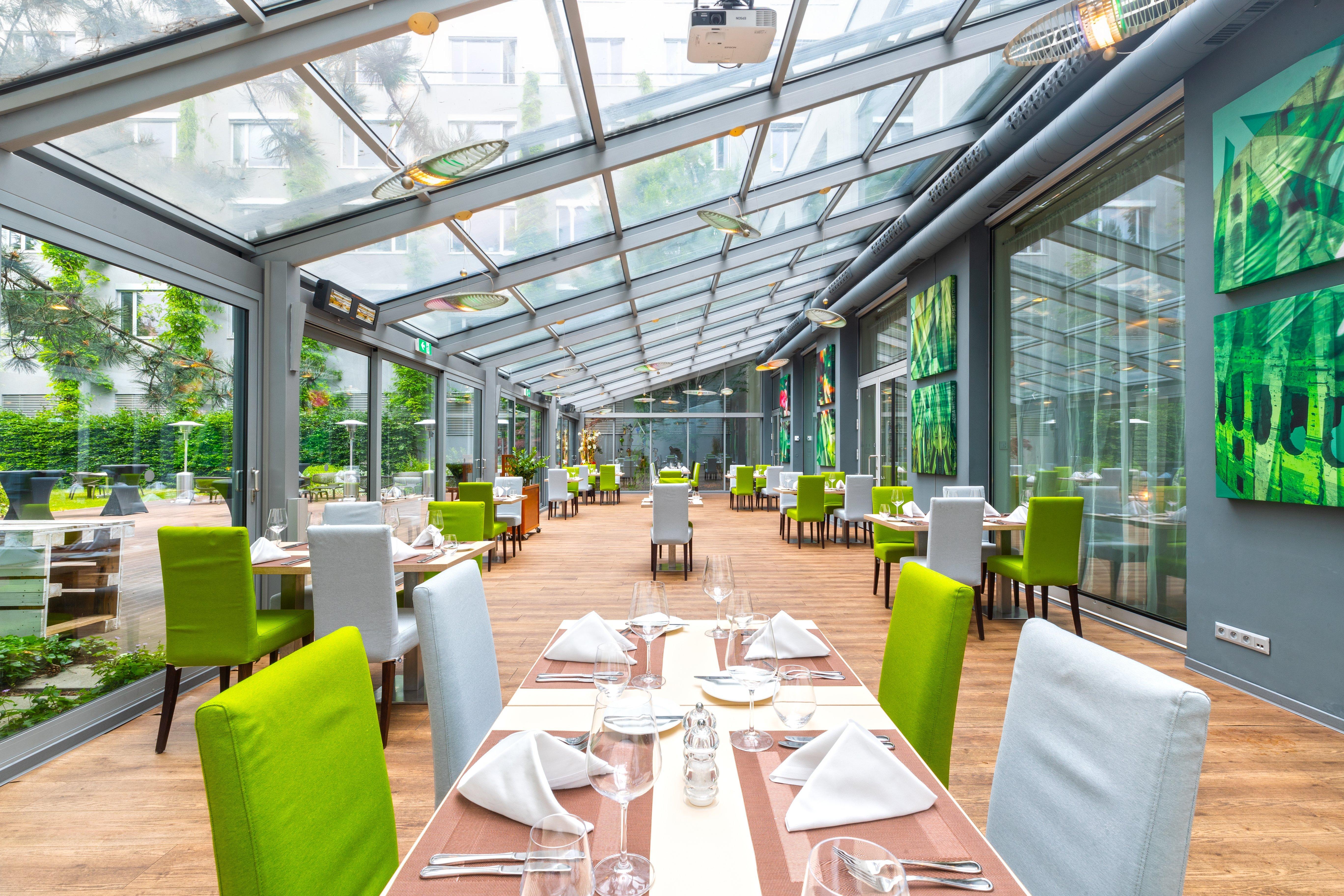 By Ihg Hotel 4*