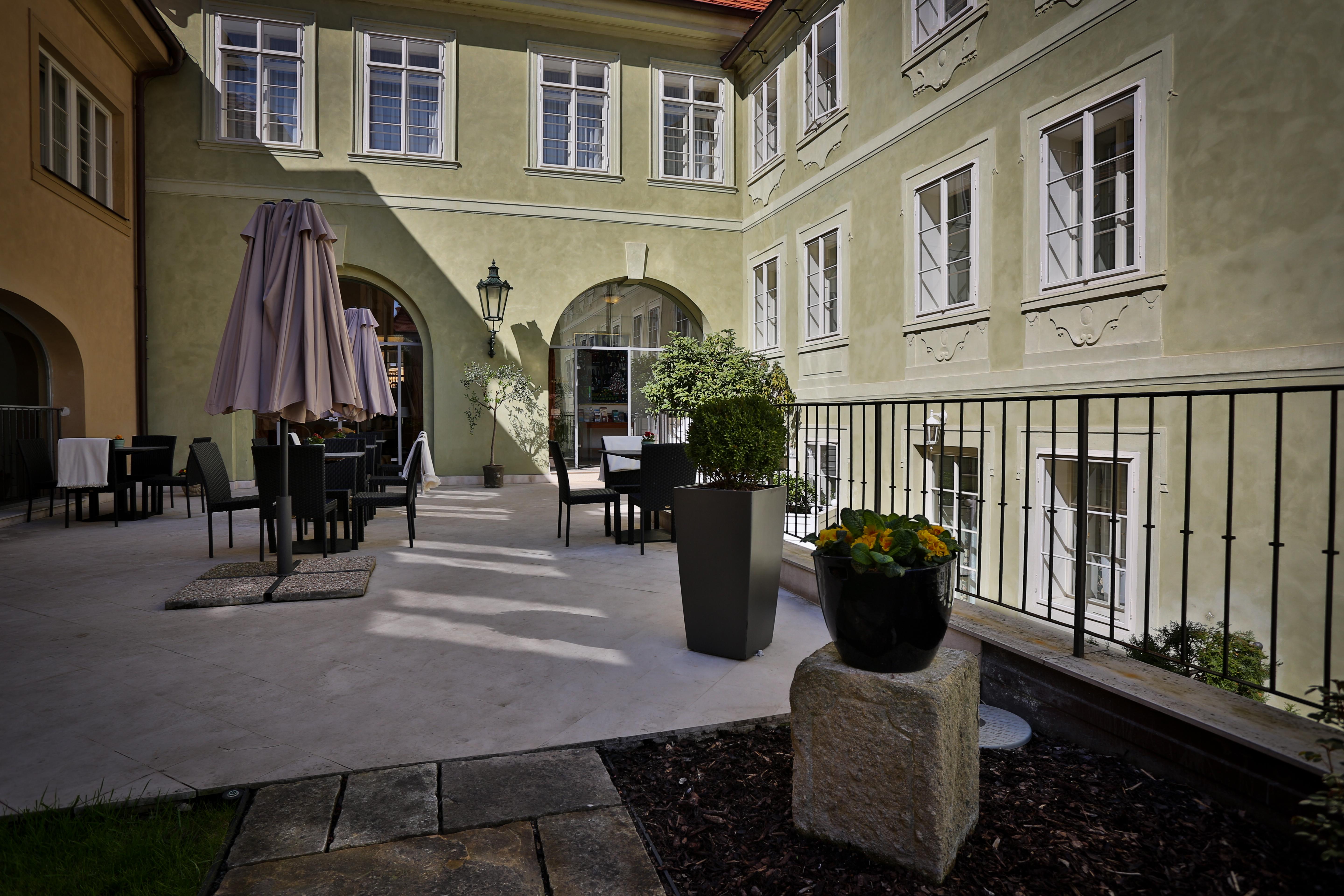 Appia Residences
