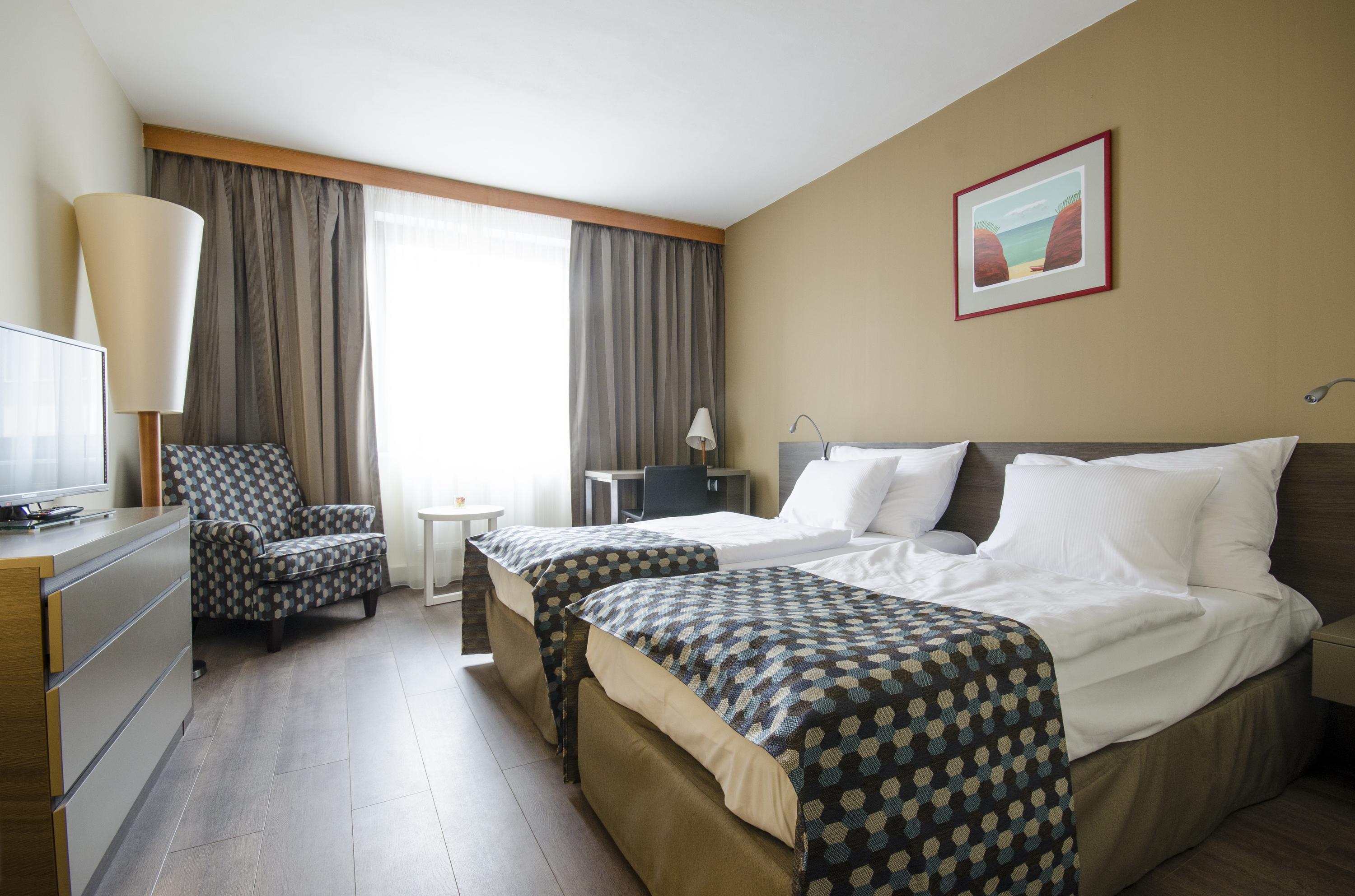 Expo Hotel