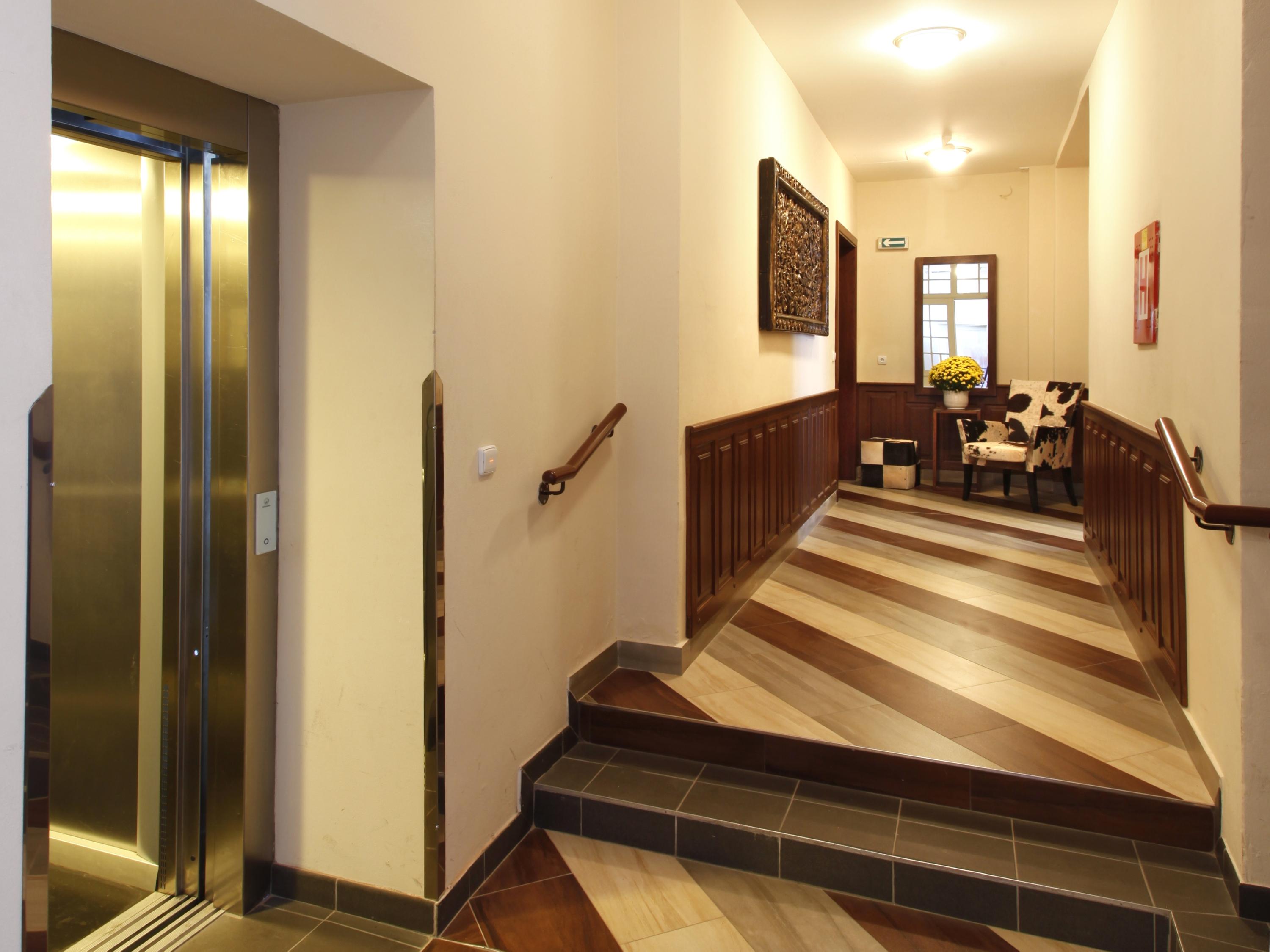 Anyday Aparthotel 3*