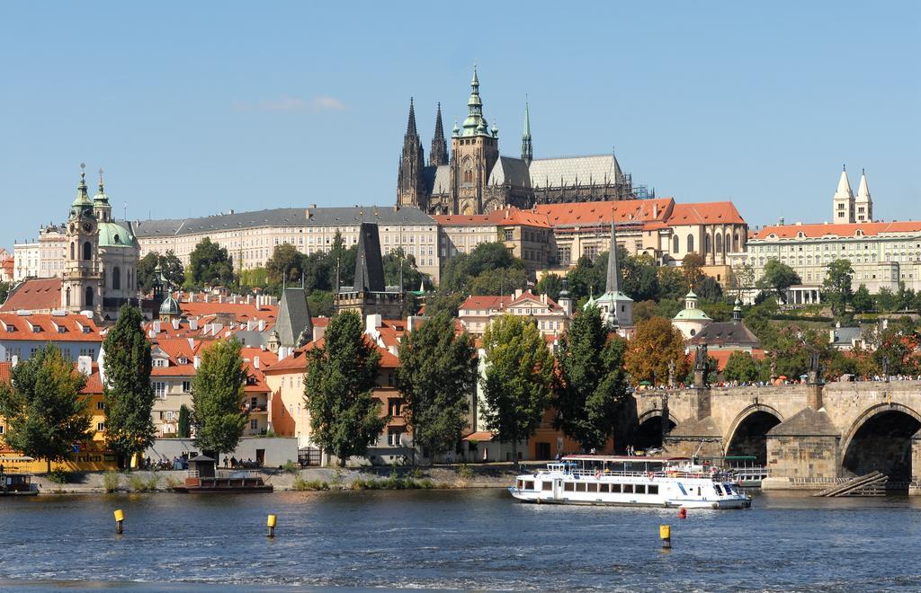 Kavalir 3* Prague