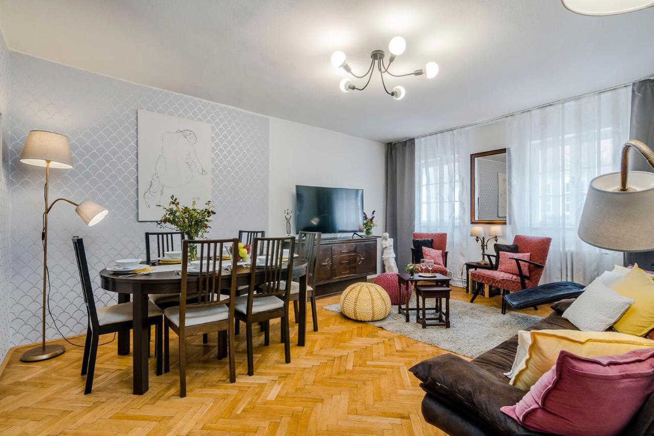 Charming Old Town By Michal&friends Prague