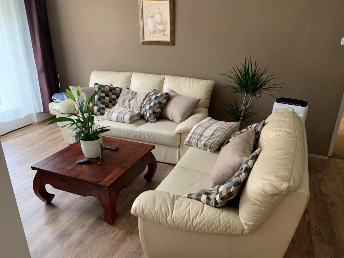 Appartement Anenska By Charles Bridge 2 *