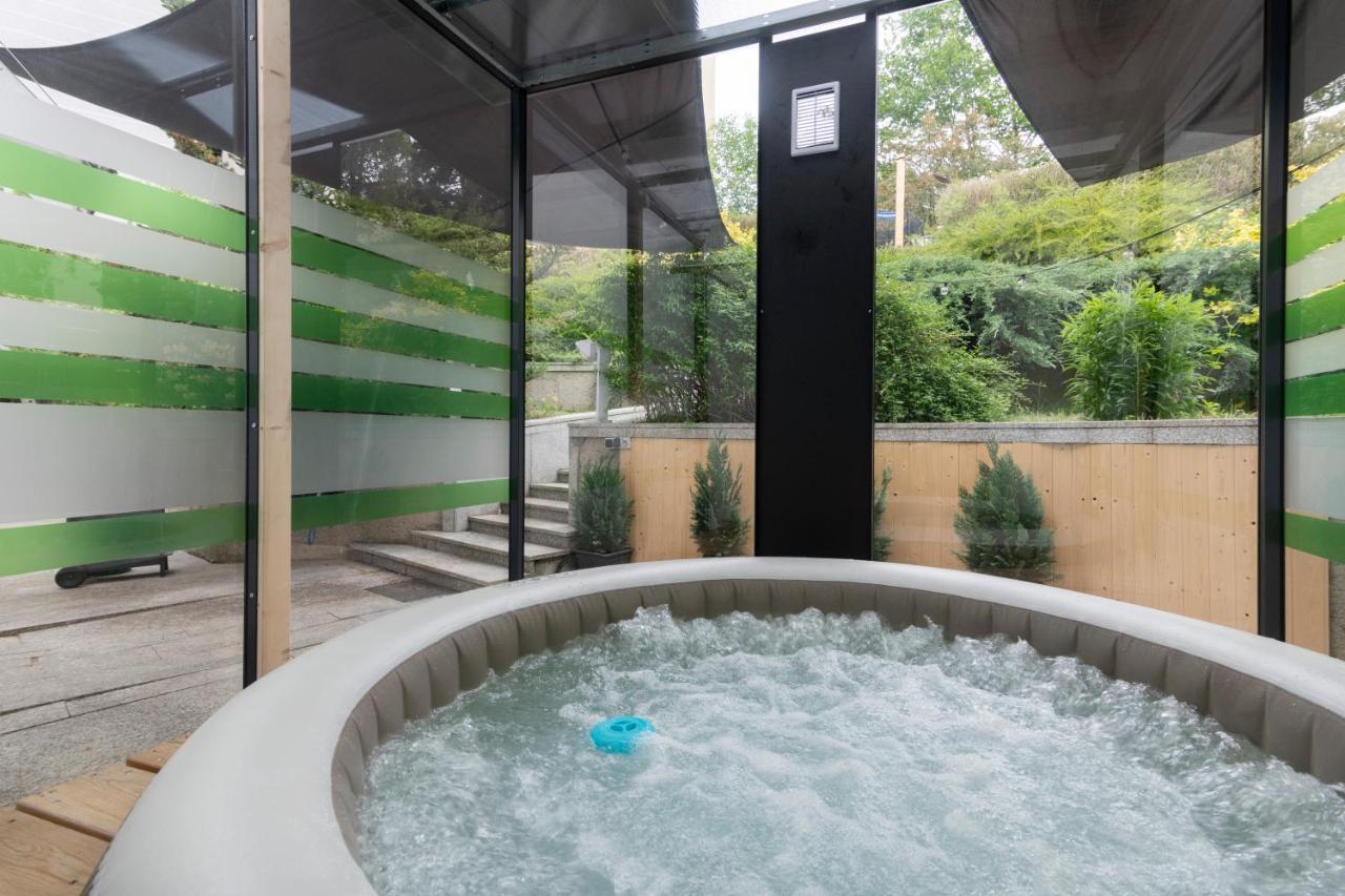 Apartment Miami Lovely Romantic Garden With Whirlpool *
