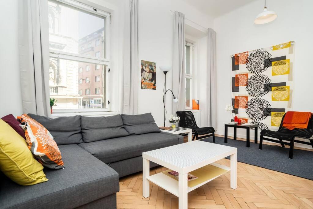 Bright, Spacious In The Historic Centre Apartment