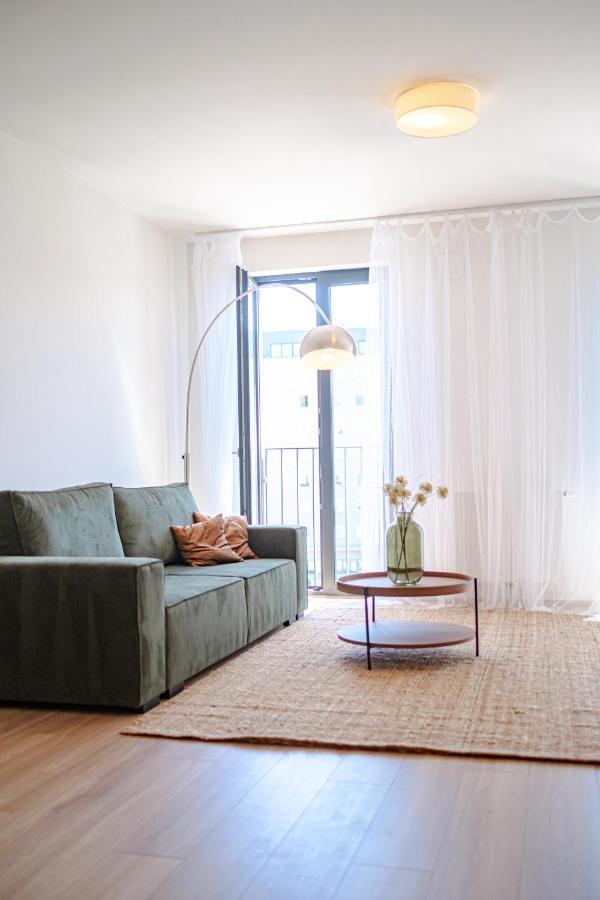 Apartamento Newly Built In Vibrant Neighbourhood Praga