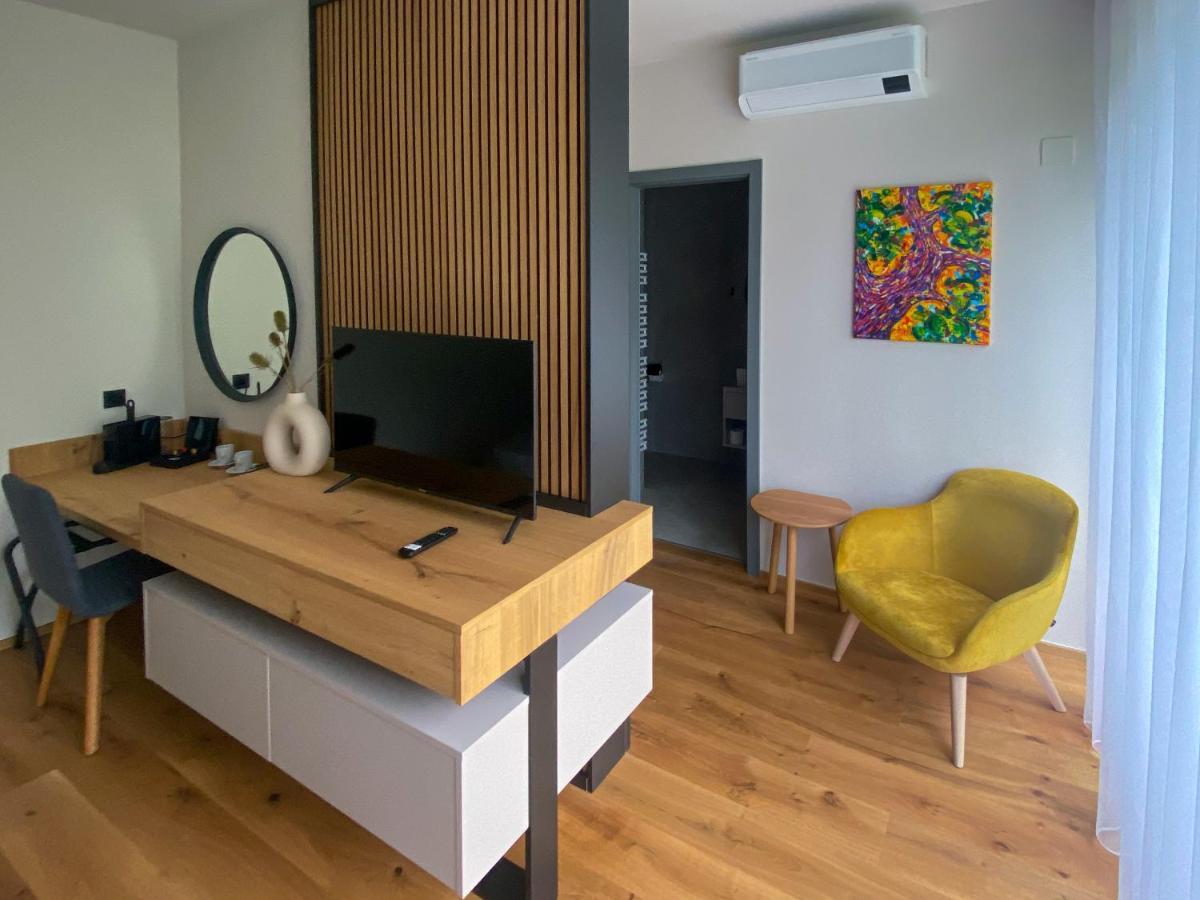 Otel Vista & Club 4*