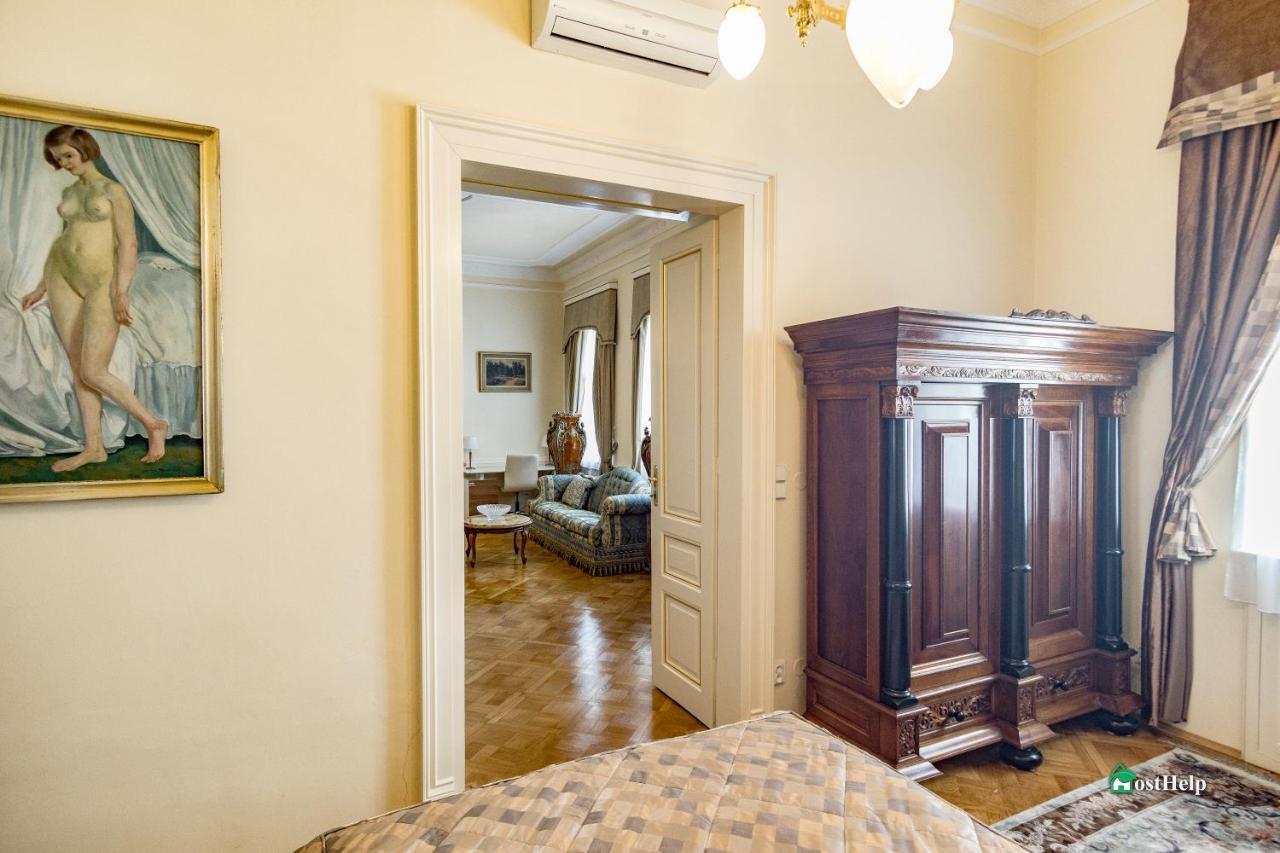 Historic Center With Hot-tub, Terrace And Garden * Prague