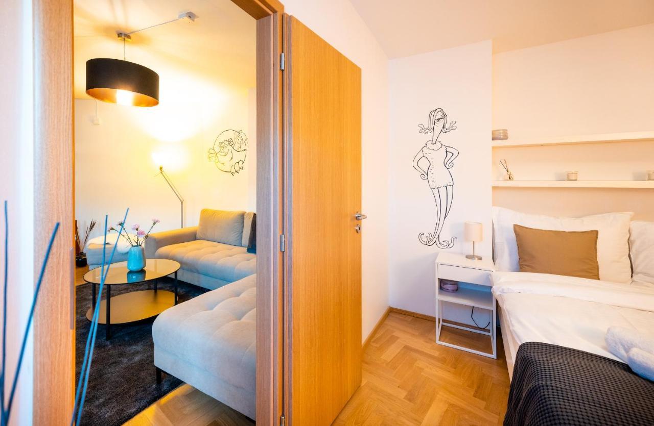 Klimentska Cartoon Apartment *