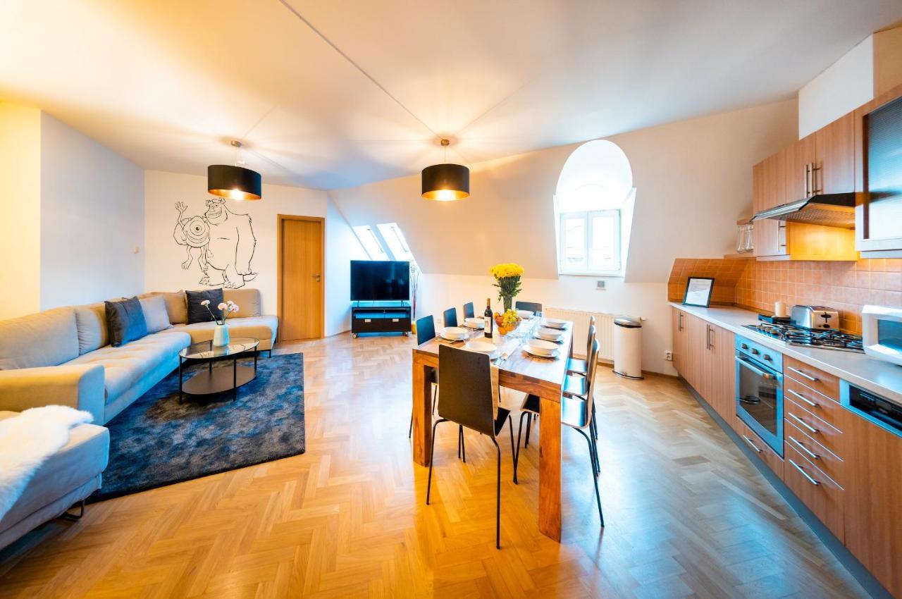 Klimentska Cartoon Apartment
