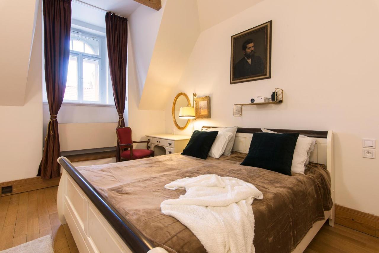 Billionaires Club Loft Sauna Center Daire Prag