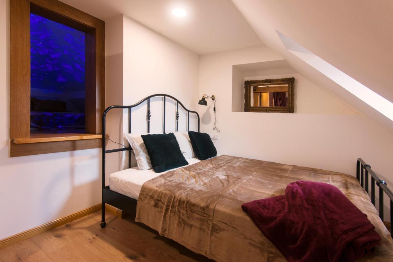 Billionaires Club Loft Sauna Center Daire Prag