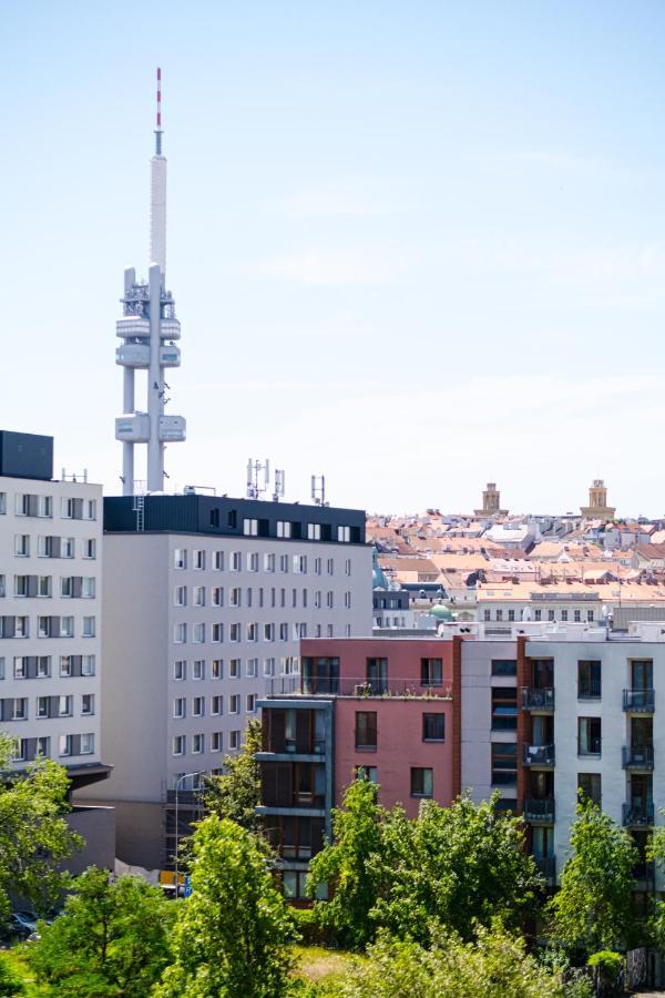 Newly Built In Vibrant Neighbourhood Apartamento *
