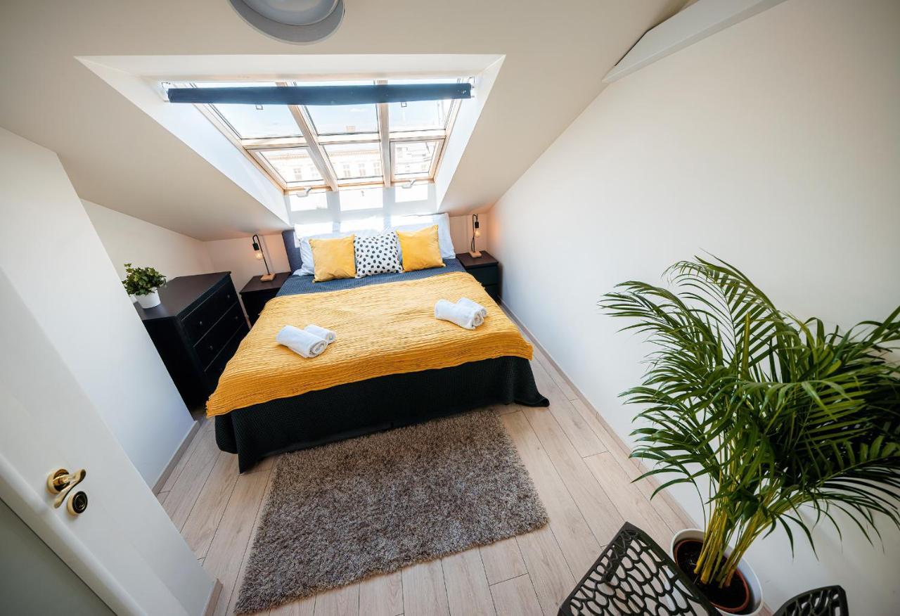 Apartment Centrum Pstrossova *