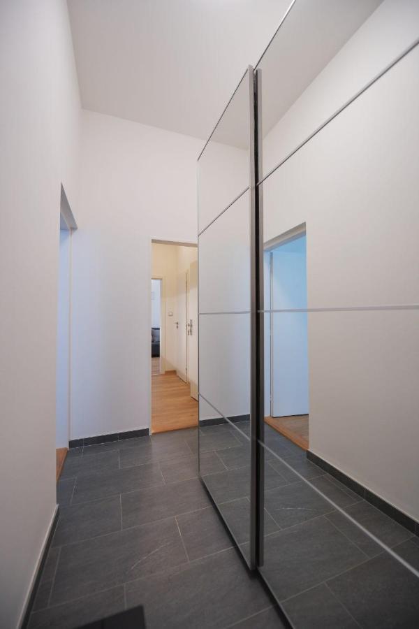 Duplex Prag