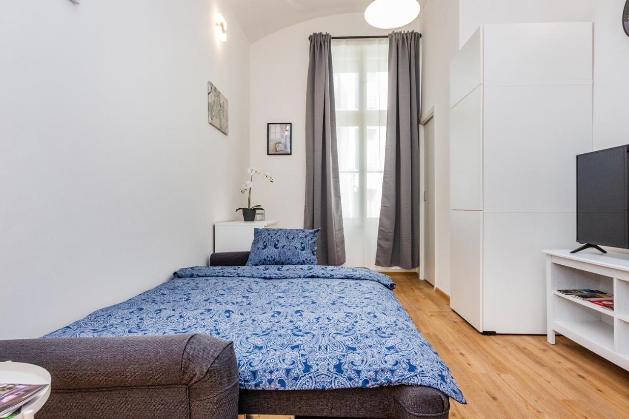 Duplex Prag