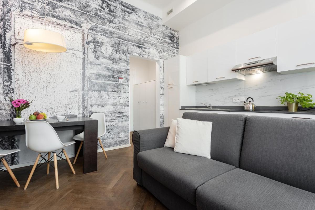 Apartment Modern Close To River Prag