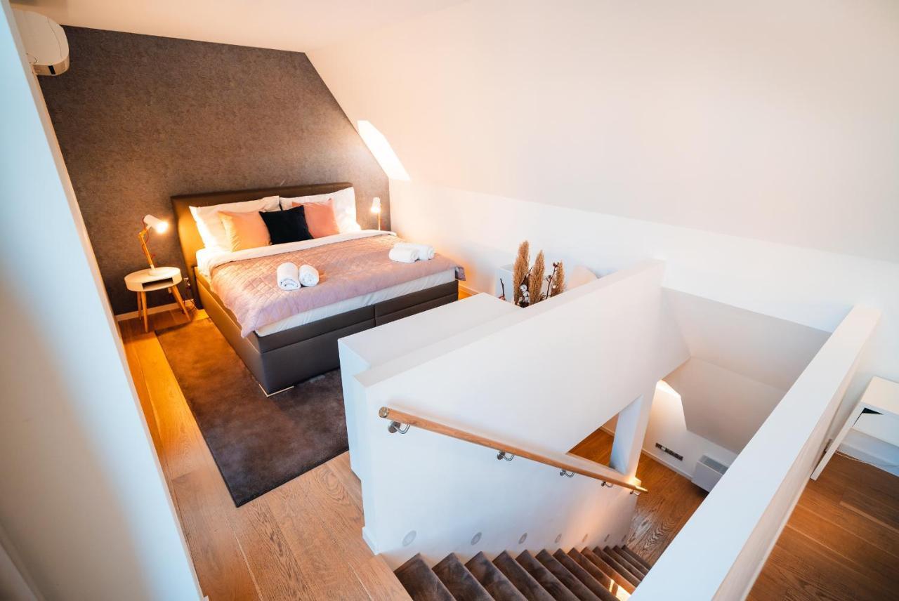 Appartement Lux Penthouse Near Wenceslas Square