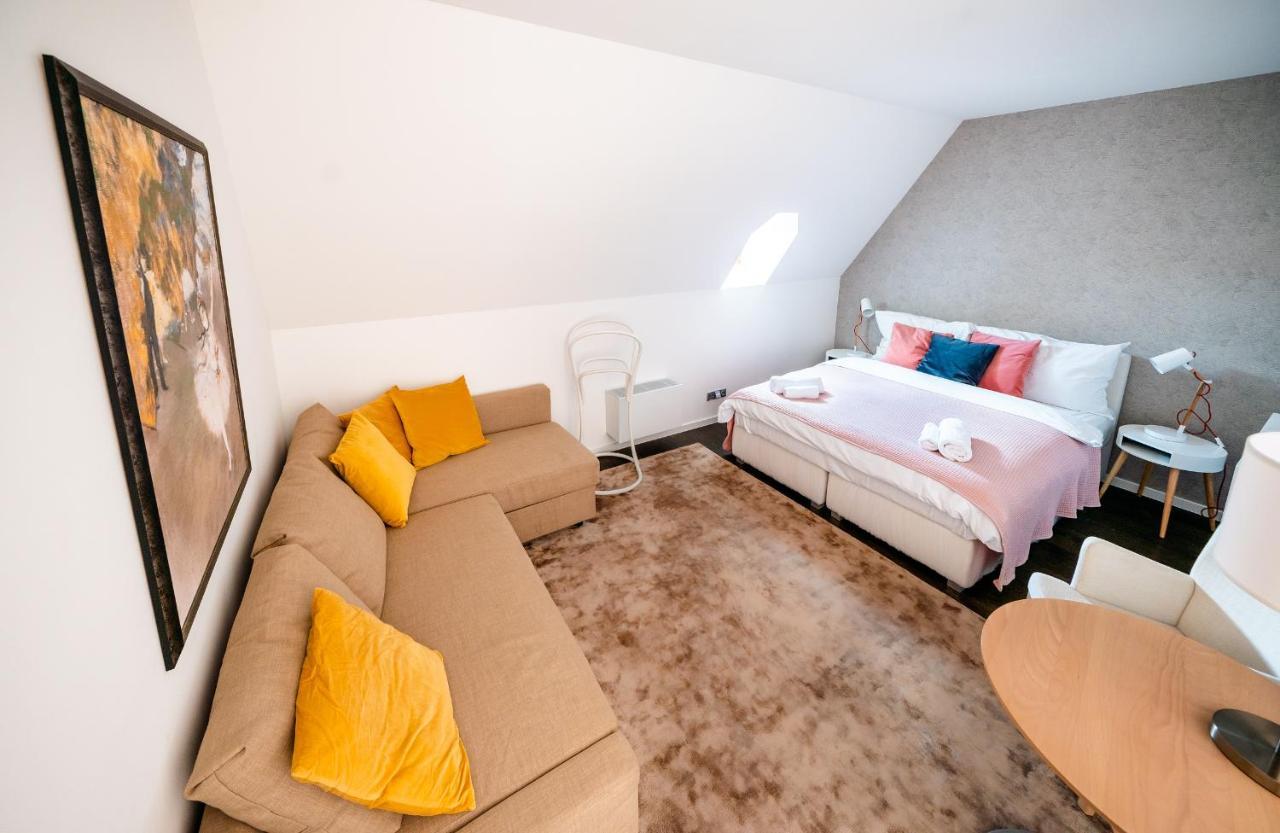 Lux Penthouse Near Wenceslas Square * Prague