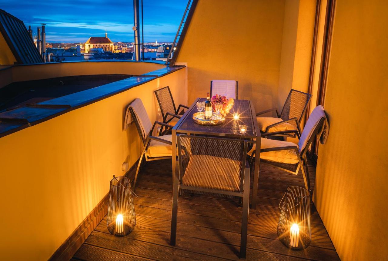 Lux Penthouse Near Wenceslas Square * Prague