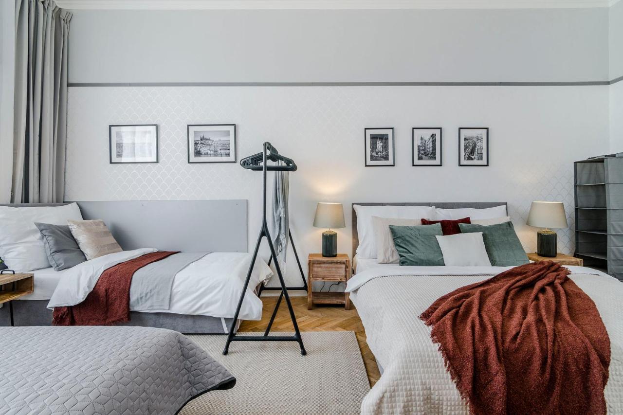 Modern And Huge Apts In Center By Michal&friends *