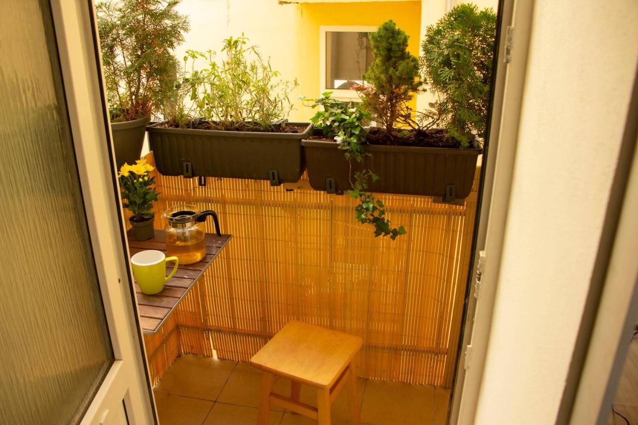 Double King Size Sunny In Castle Area Apartment Prague