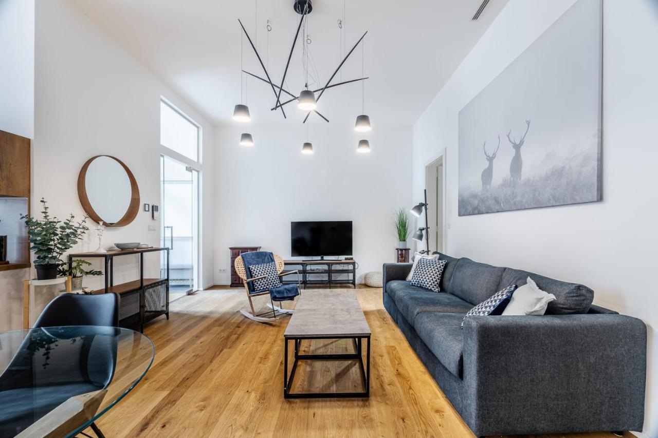 Luxury Located In Nove Mesto In The Centre Of * Praga