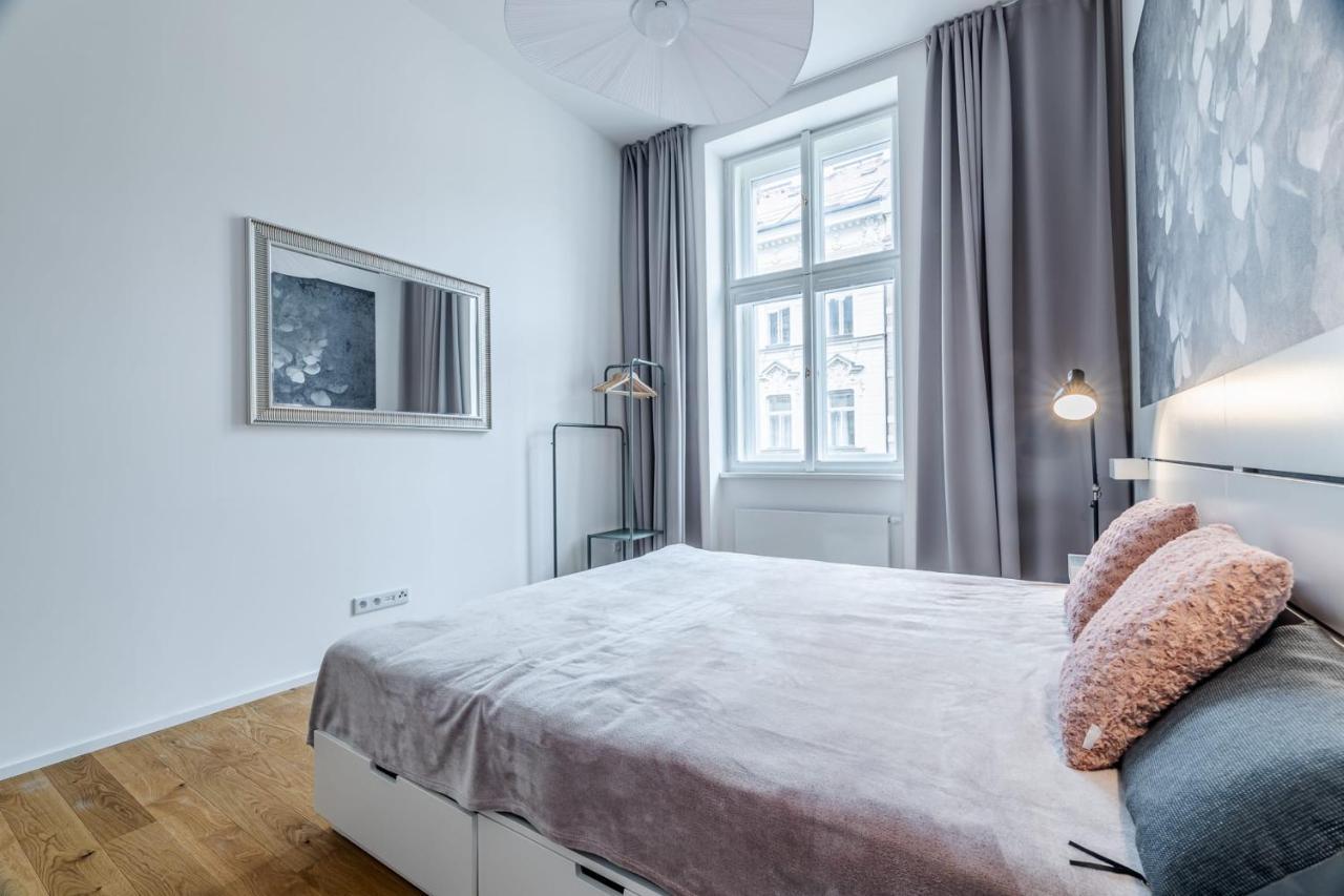 Apartamento Luxury Located In Nove Mesto In The Centre Of *