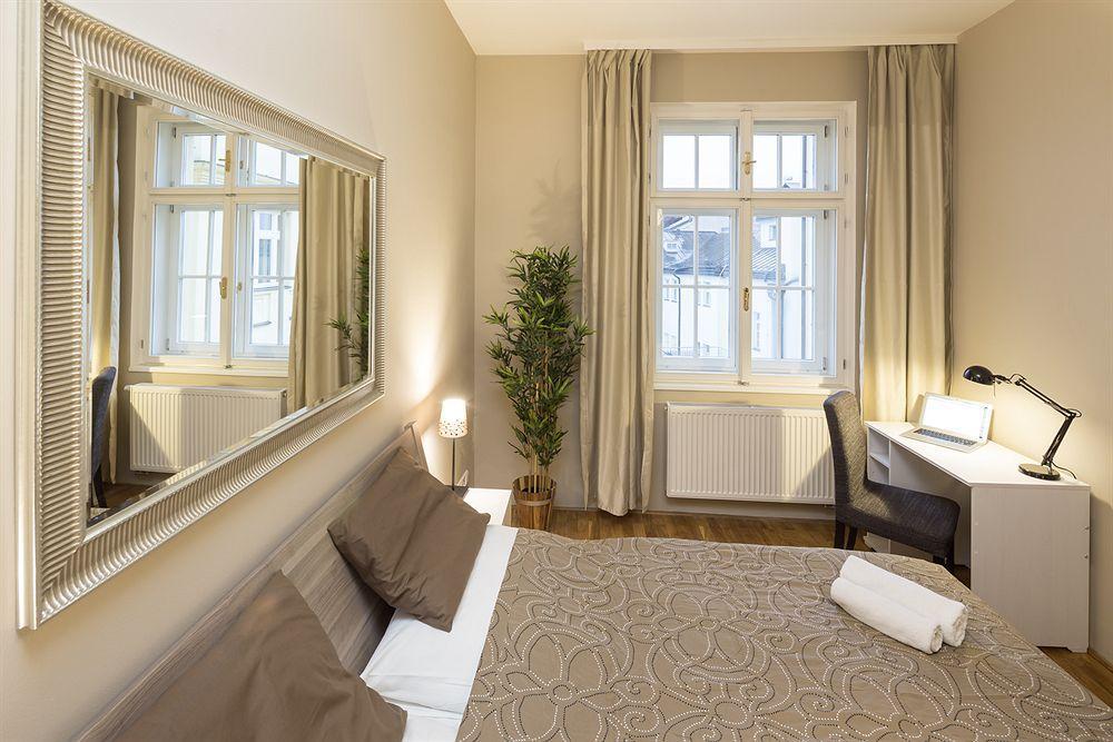 Ibis Wenceslas Square Hotel 3*
