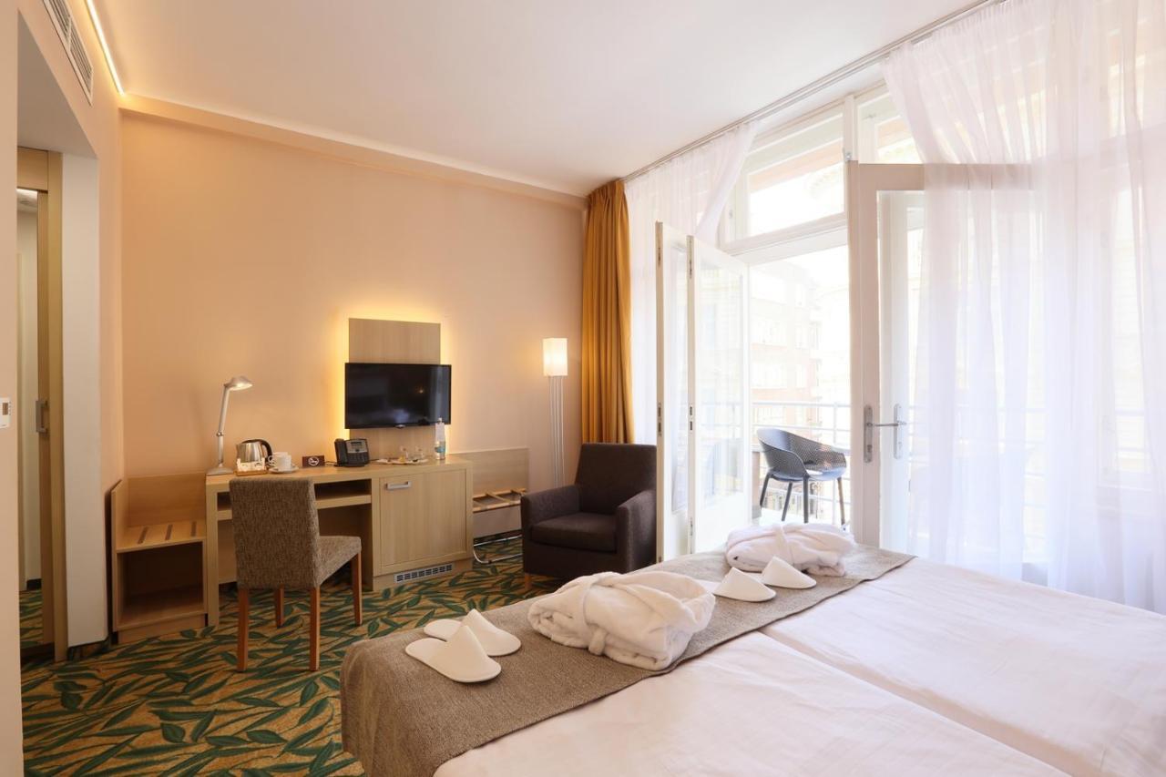 Amarilis Prague