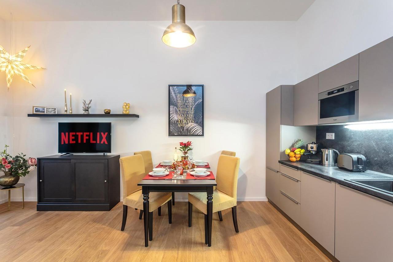 A - Lesser Town Appartement
