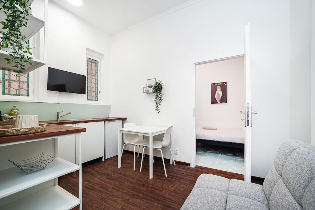 Daire Cozy Old Town - 1-bedroom *