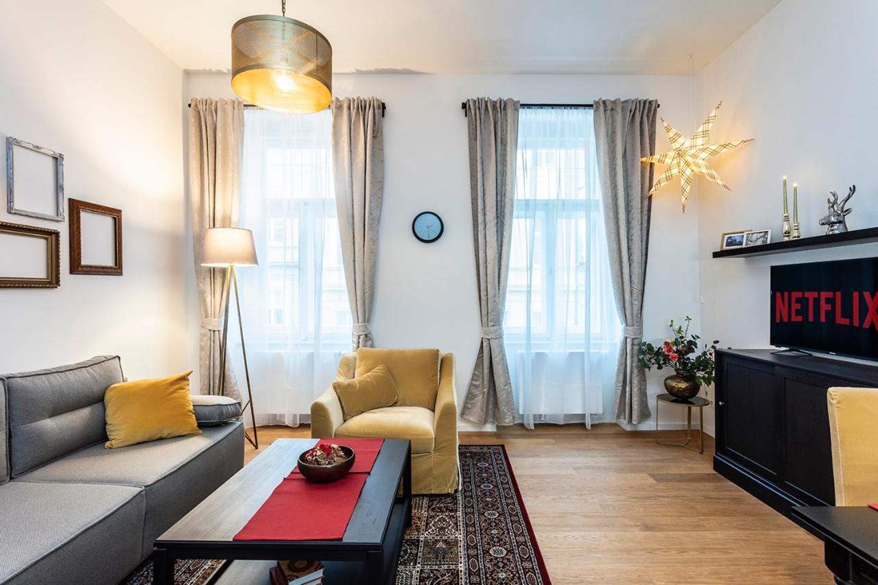 Appartement A - Lesser Town