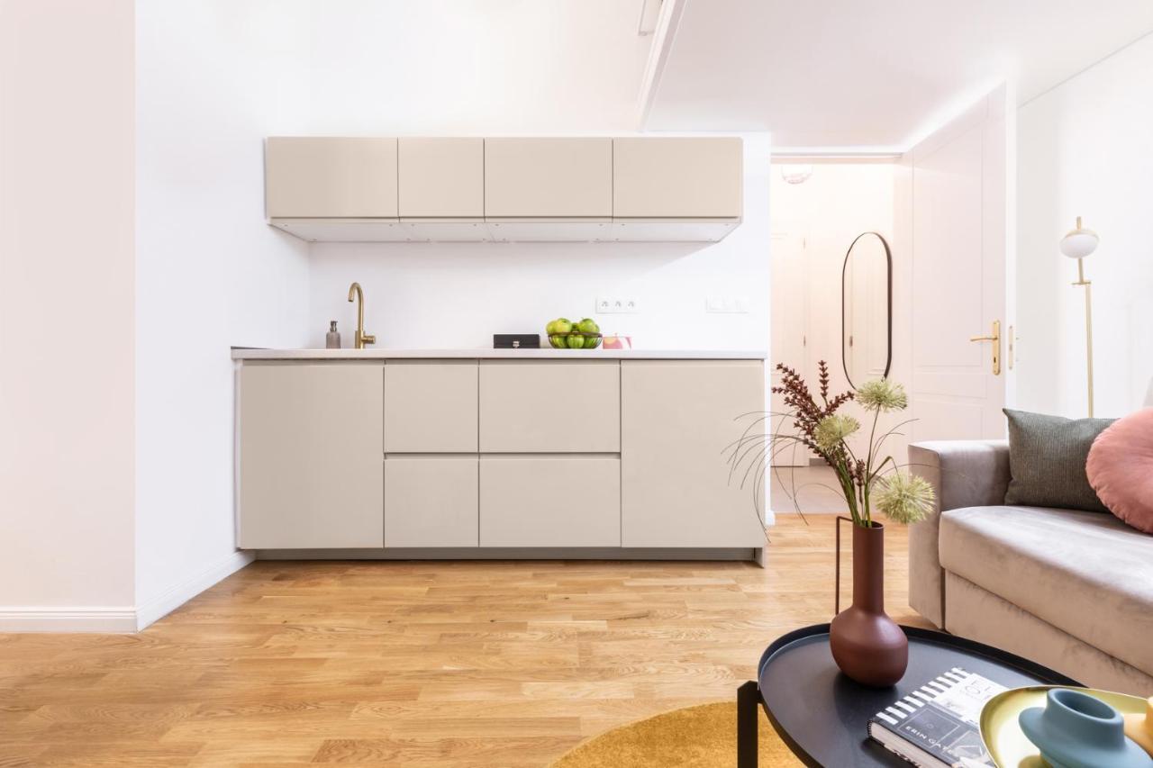 Daire Turnkey I Angelo Roma Prag