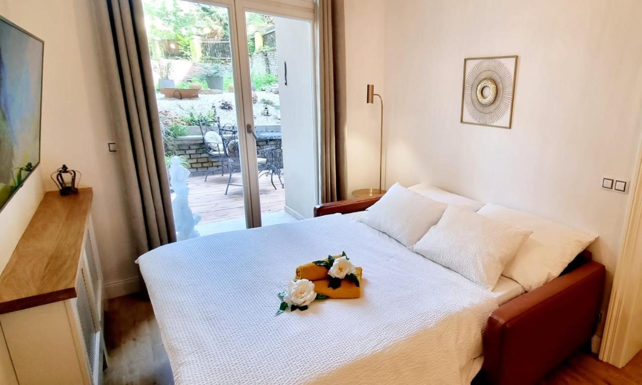 Apartment Amazing Flat With Garden, Vinohrady Near Center Prague