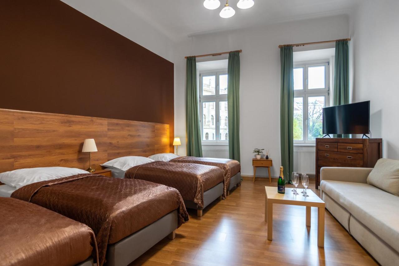 Hotel Museum 3*