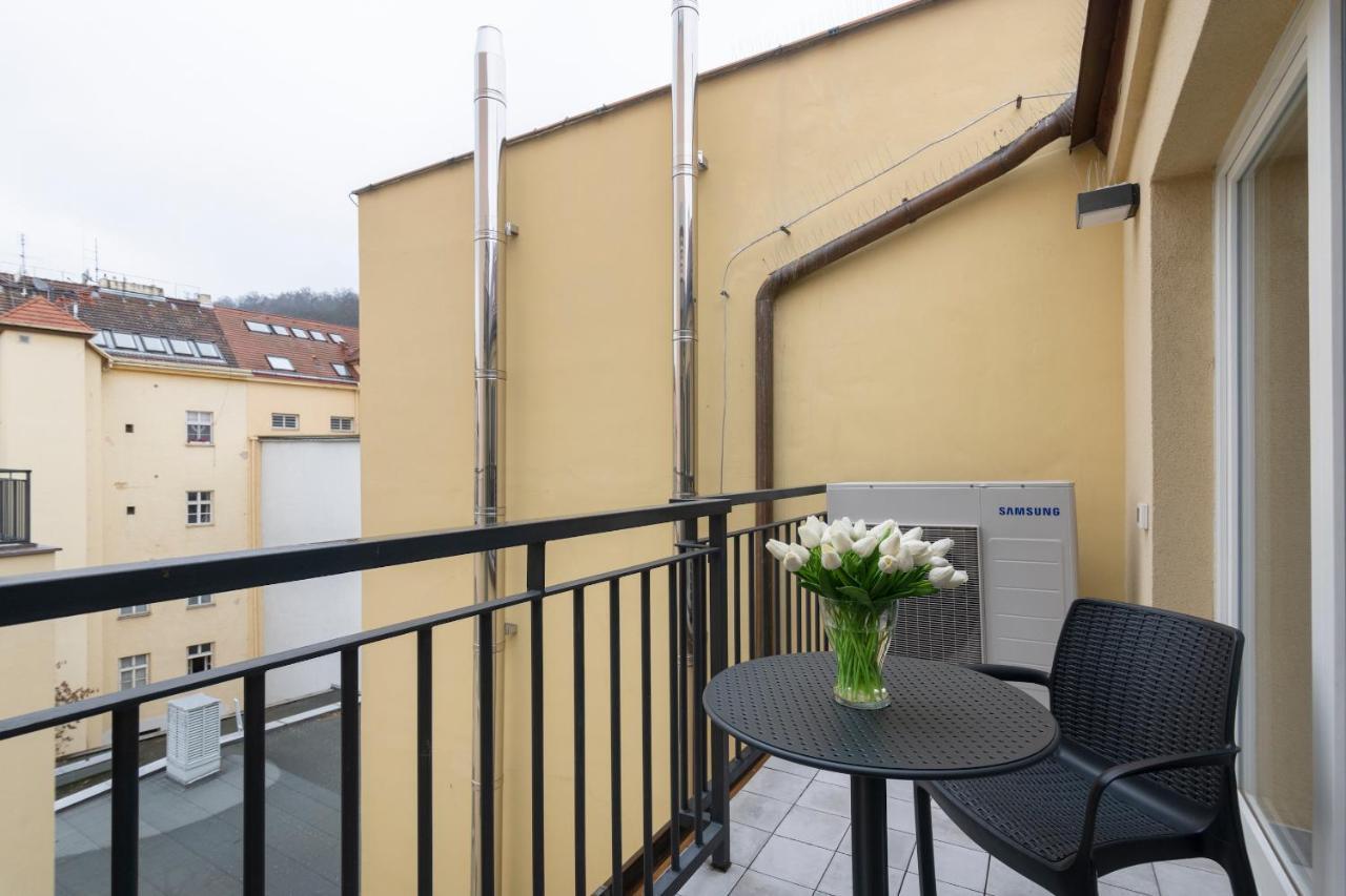 Kinsky Garden And By Dwellfort 4* Prague
