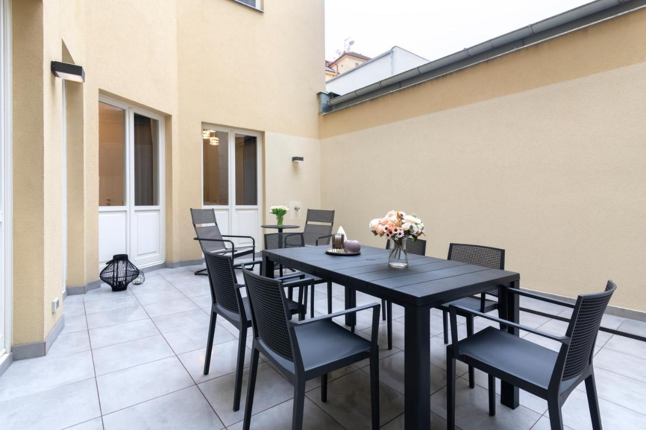 Aparthotel Kinsky Garden And By Dwellfort Prague