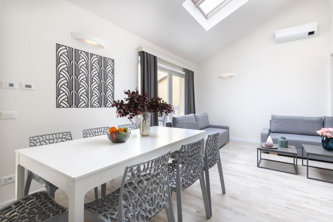 Aparthotel Kinsky Garden And By Dwellfort 4*