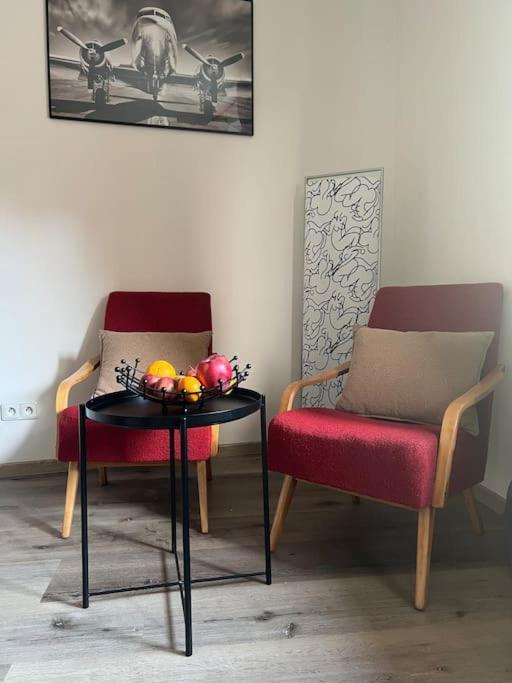 Modern Krymska & Francouzska Street Appartement *