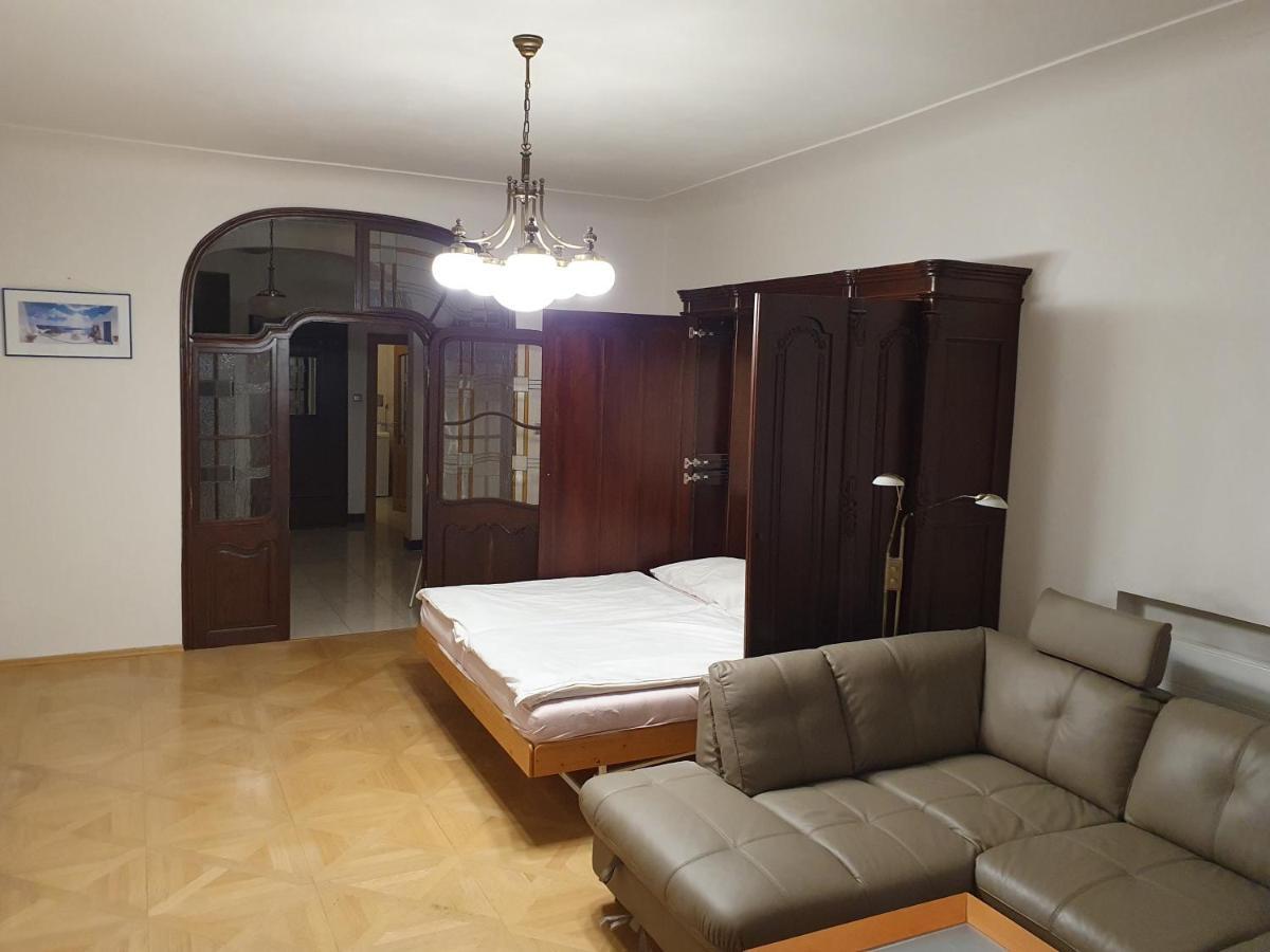Old Town Apartamento