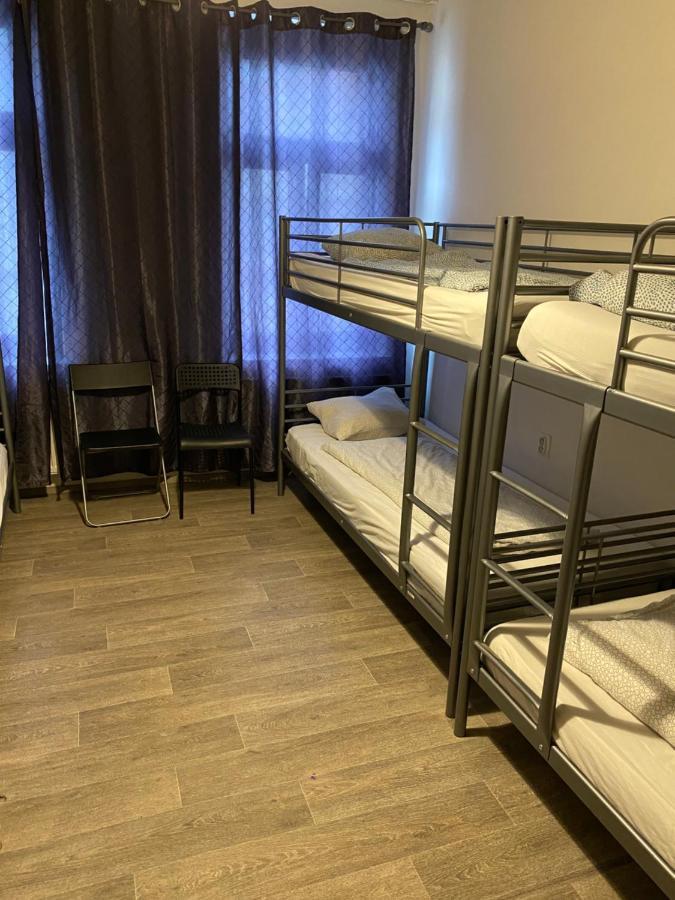 Hostel Easy Housing