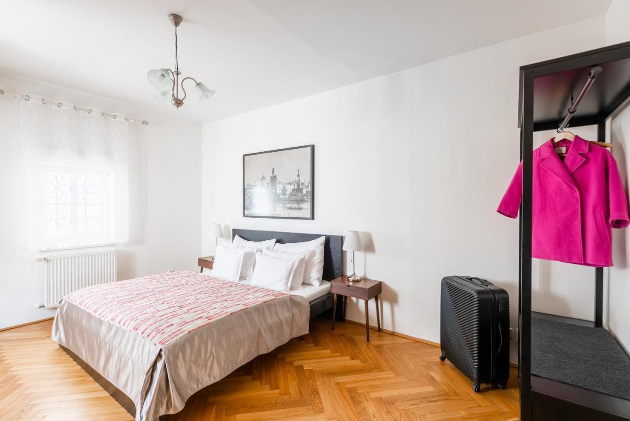 Apartment St. George